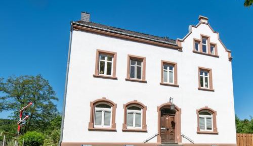 Eight-Bedroom House