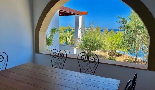 Studio Apartment with Sea View