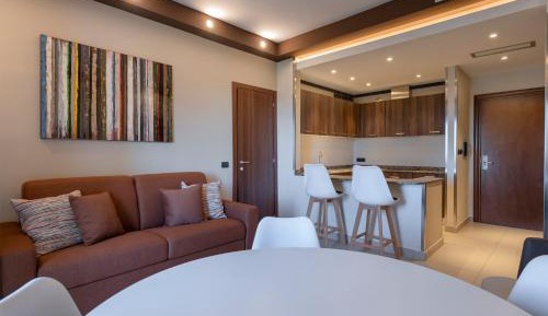 Family Queen Room 