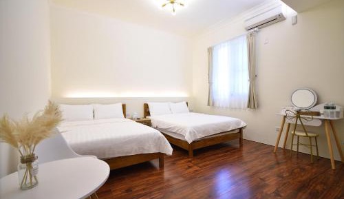 Premium Quadruple Room