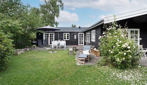 Two-Bedroom Holiday Home