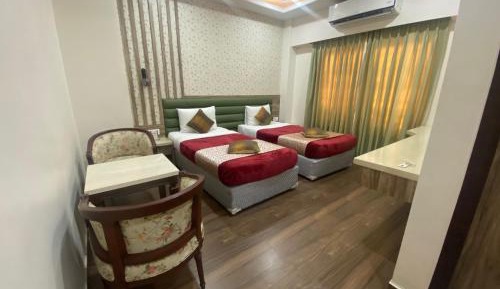 Superior Deluxe Double or Twin Room 