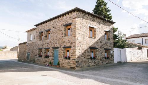 Seven-Bedroom House