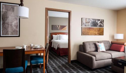 Two Bedroom Suite with Two Queen Beds