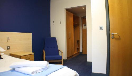 Budget Single Room