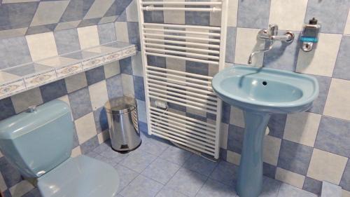 Double or Twin Room with Private Bathroom