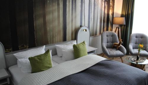 Double or Twin Room with View