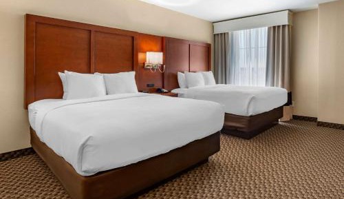 Queen Suite with Two Queen Beds - Non-Smoking