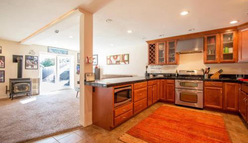 One-Bedroom House