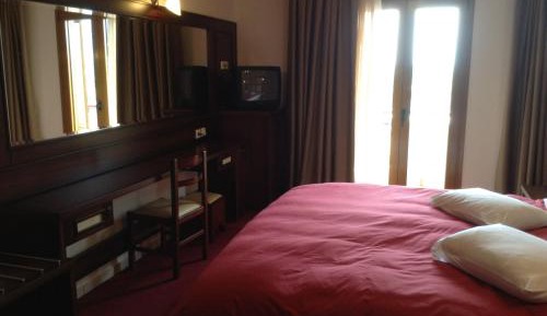 One-Bedroom Suite Pool View