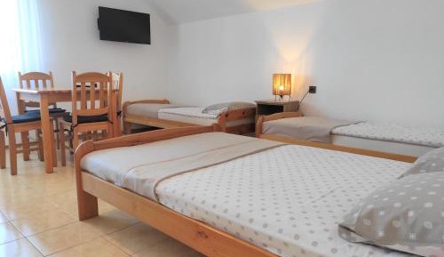 Quadruple Room with Private External Bathroom