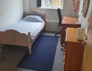 Single Room with Shared Bathroom