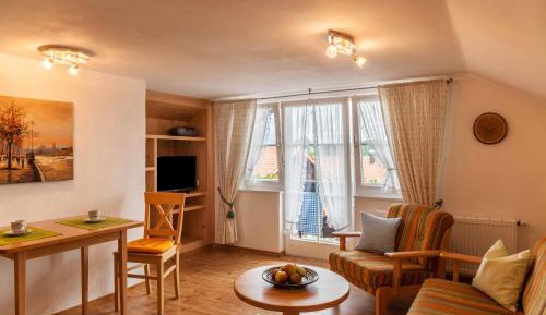 Superior One-Bedroom Apartment with Balcony