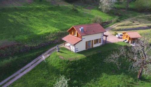 Holiday Home (4 Adults)