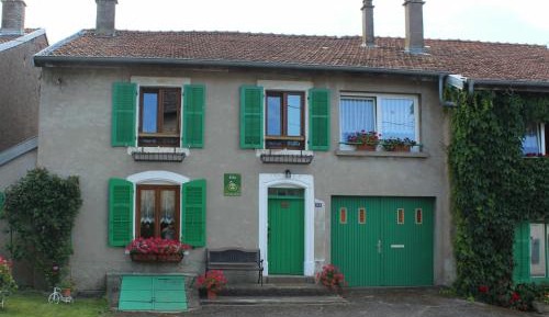 Holiday Home (6 Adults)