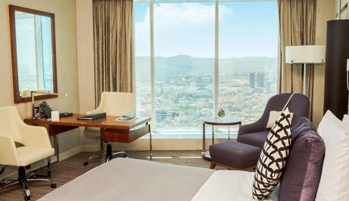 Superior King Room