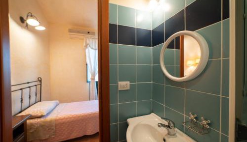 Single Room with Private Bathroom