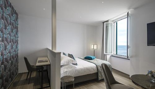 Superior Double Room with Sea View