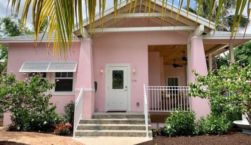 Four-Bedroom Holiday Home