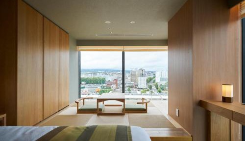 Deluxe Corner Twin Room with Tatami area for 3 People