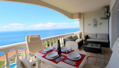 Apartment with Sea View