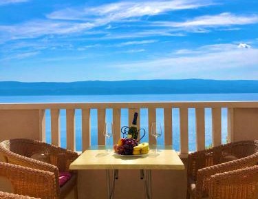 Apartment with Sea View