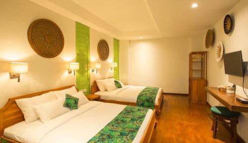 Superior Queen Room with Two Queen Beds