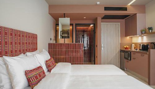 Premium Double Studio