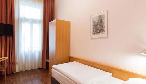 Superior Single Room