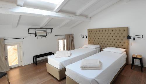Large Double or Twin Room