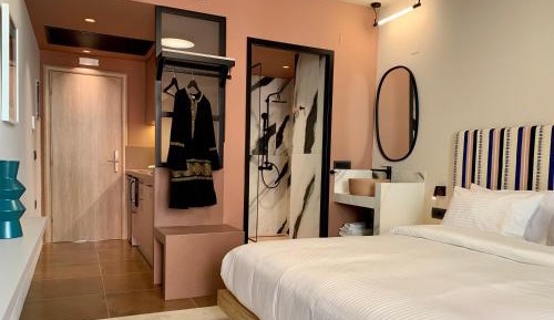 Superior Double Studio