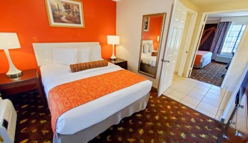 Two-Bedroom Suite