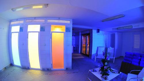 Double Room With Extra Bed with Spa Access (2 Adults + 1 Child)