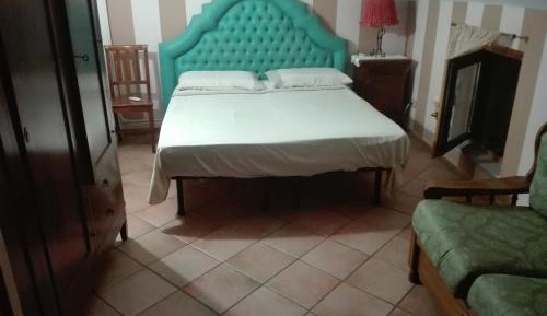 Double Room with Private External Bathroom