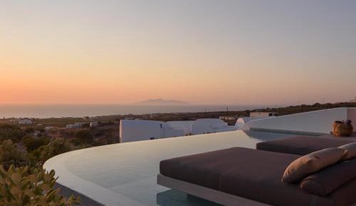 Executive Two-Bedroom Suite with Private Pool and Sea View
