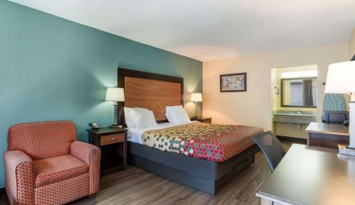 King Room - Non-Smoking