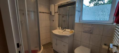 Two-Bedroom Apartment (4 Adults)