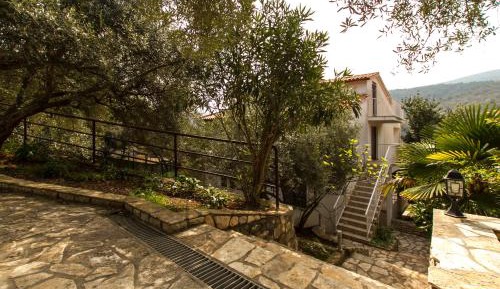 Two-Bedroom Apartment with Terrace