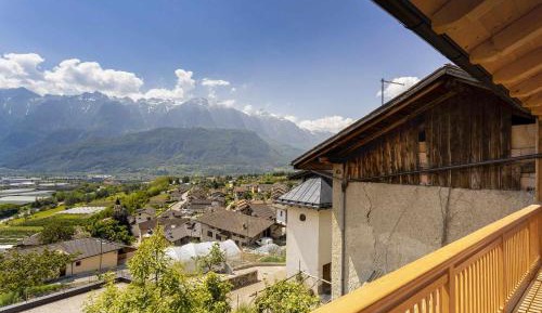 Apartment - Split Level