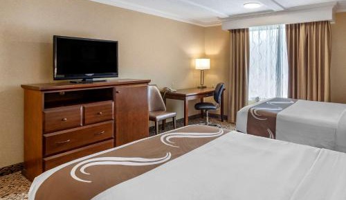 Queen Room with Two Queen Beds - Non-Smoking