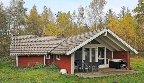 Two-Bedroom Holiday Home