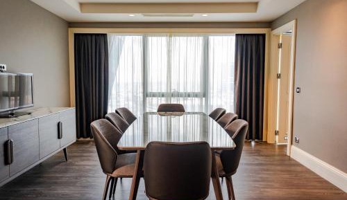 Presidential Suite