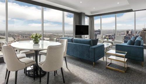 Three-Bedroom Icon Penthouse 
