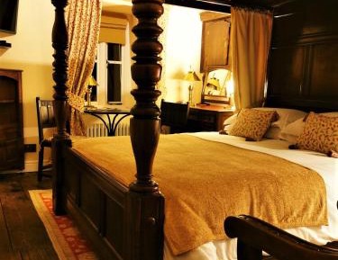 Deluxe Double Room with Shower