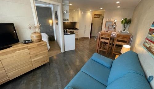 Apartment with Balcony - 102