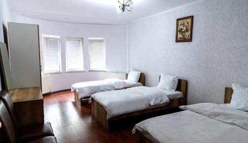 Budget Triple Room