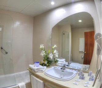 Double Room with Two Extra Bed (2 Adults + 2 Children)