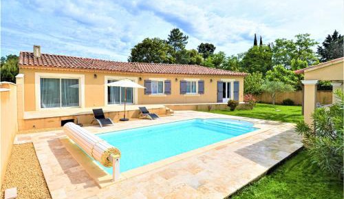 Four-Bedroom Holiday Home