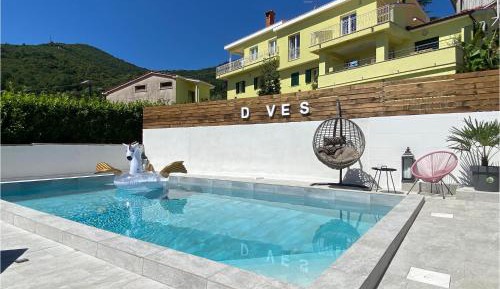 Two-Bedroom Holiday Home