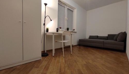 Standard Double Room with Shared Bathroom